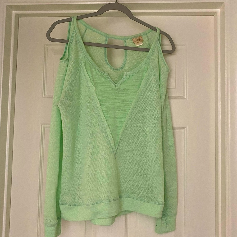 Daytrip cut out sweater